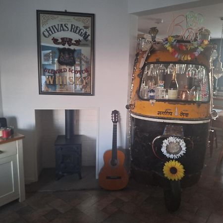 By The Sea, Home From Home Sleeps 6 Milford on Sea Buitenkant foto