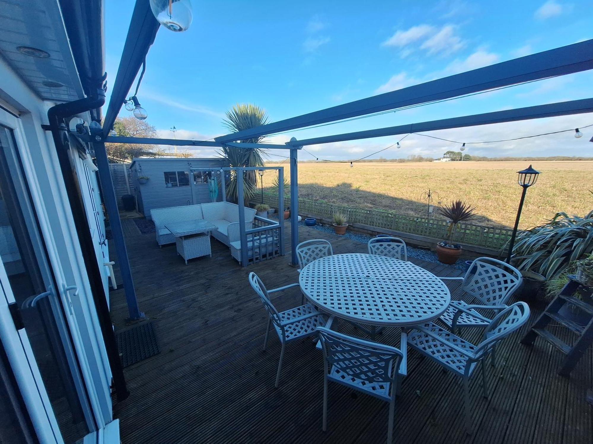 By The Sea, Home From Home Sleeps 6 Milford on Sea Buitenkant foto