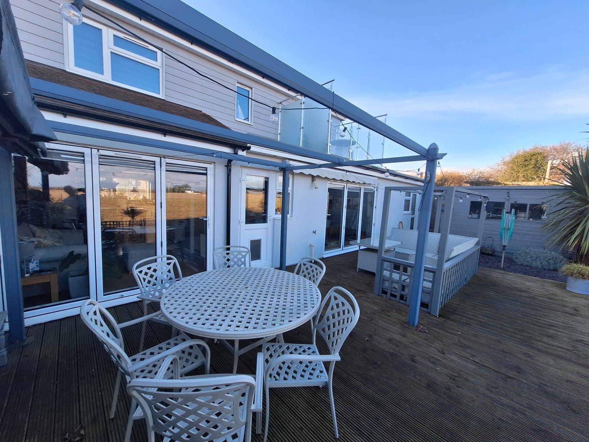 By The Sea, Home From Home Sleeps 6 Milford on Sea Buitenkant foto